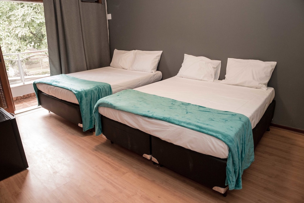 DELUXE, SUITE, BALCONY