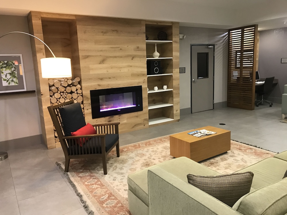 Comfort Inn & Suites Slidell - New Orleans Area 13/18
