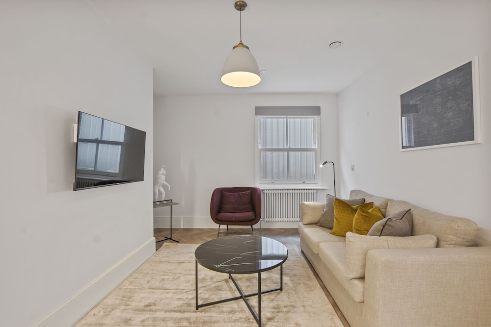 Victoria House by Aeria Apartments 39/48