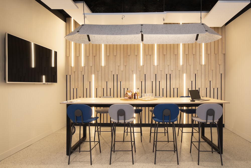 Ibis Styles Paris Lafayette Opera 47/68