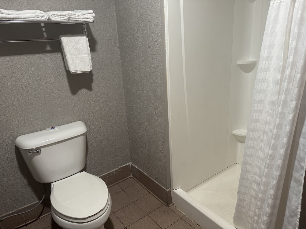 Motel6 Savannah, GA - Gateway & I-95 37/40
