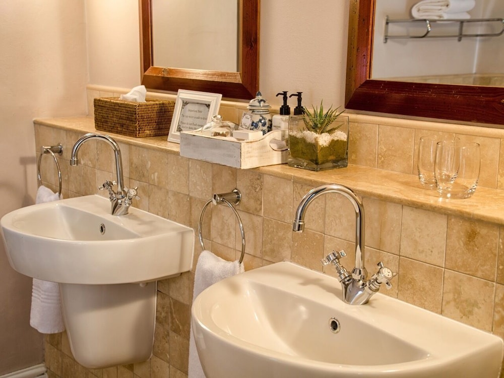 غرفة ديلوكس بسرير مزدوج، Auberge Clermont 8/10