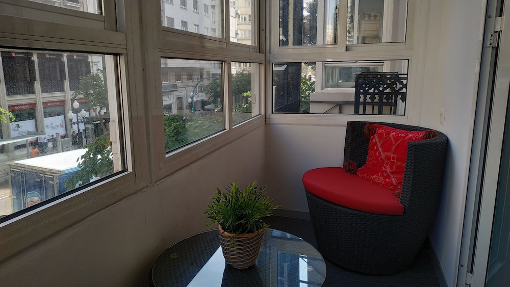 Hotel Mendez Nunez 32/49