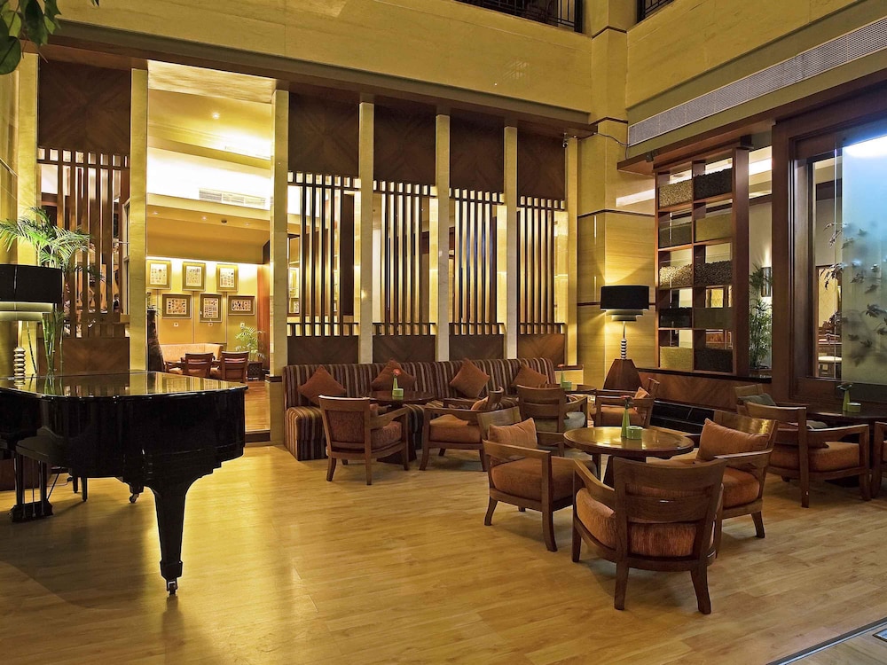 NOVOTEL SEMARANG 44/76