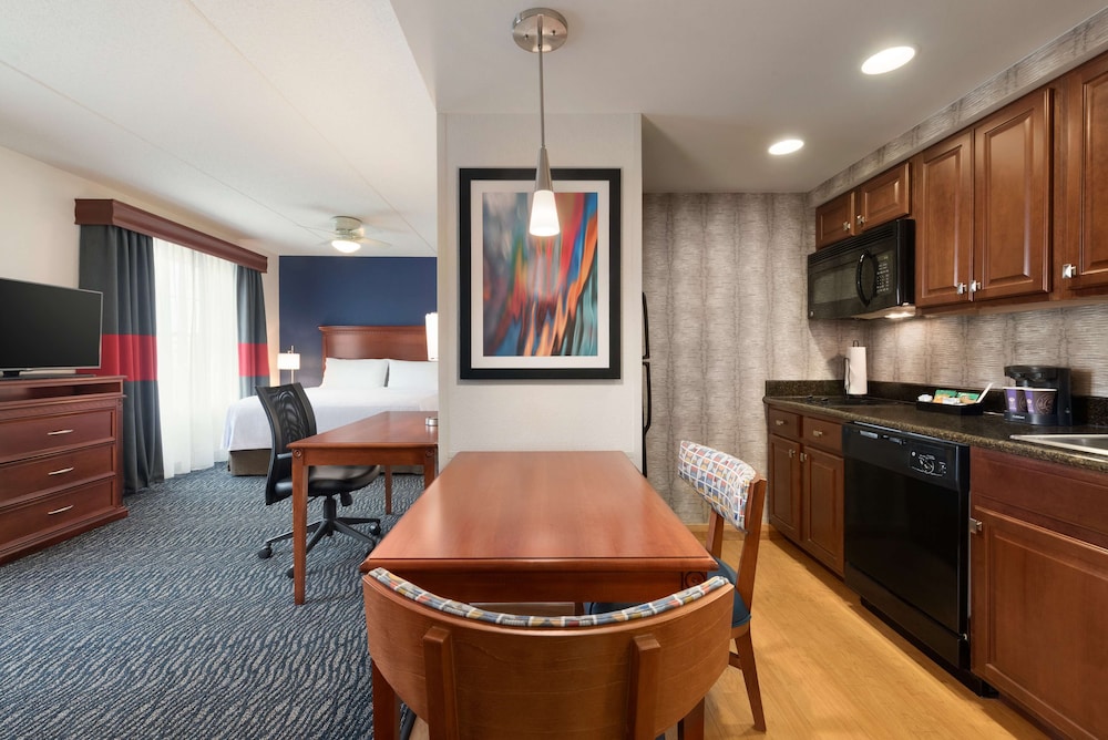 Homewood Suites Madison West 34/45