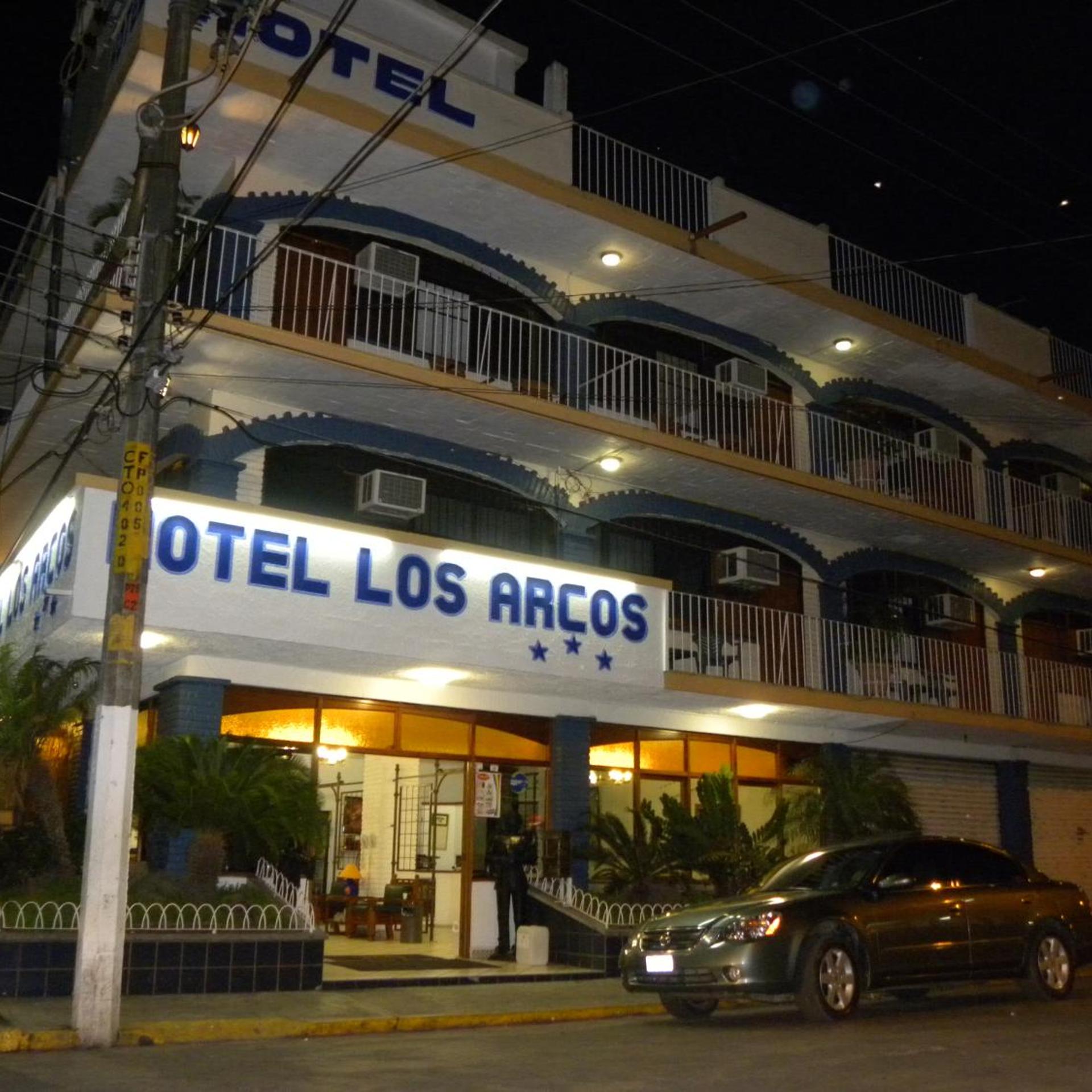 Hotel Los Arcos 5/51