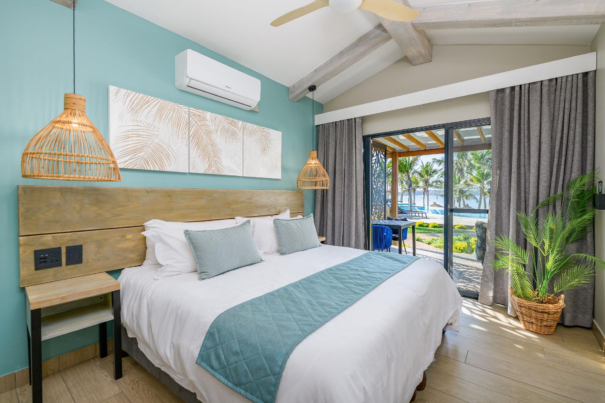 Cabin, Beach Front