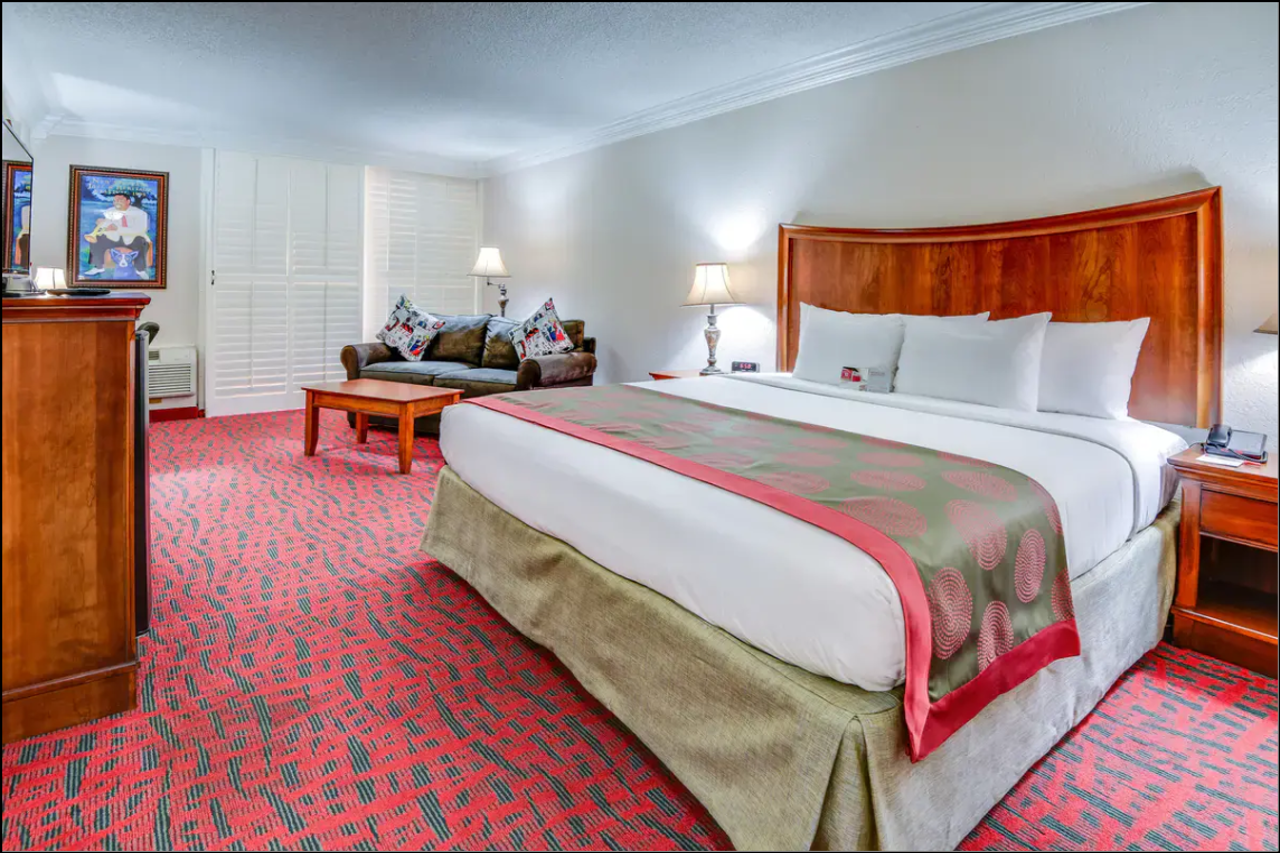 Clarion Hotel & Suites New Orleans Airport 12/20