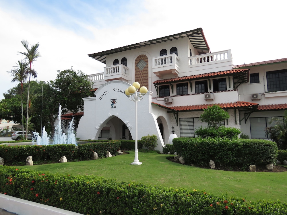 Gran Hotel Nacional 43/50