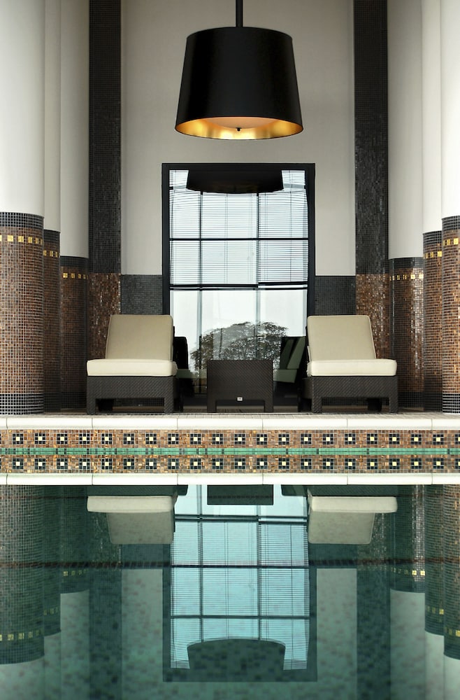 Hotel Barriere Le Grand Hotel Enghien Les Bains 2/33