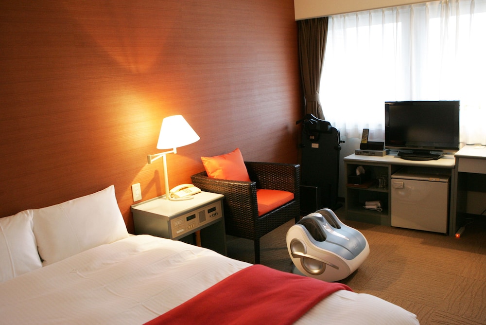 Green Rich Hotel Nishitetsu Ohashi Ekimae 12/56