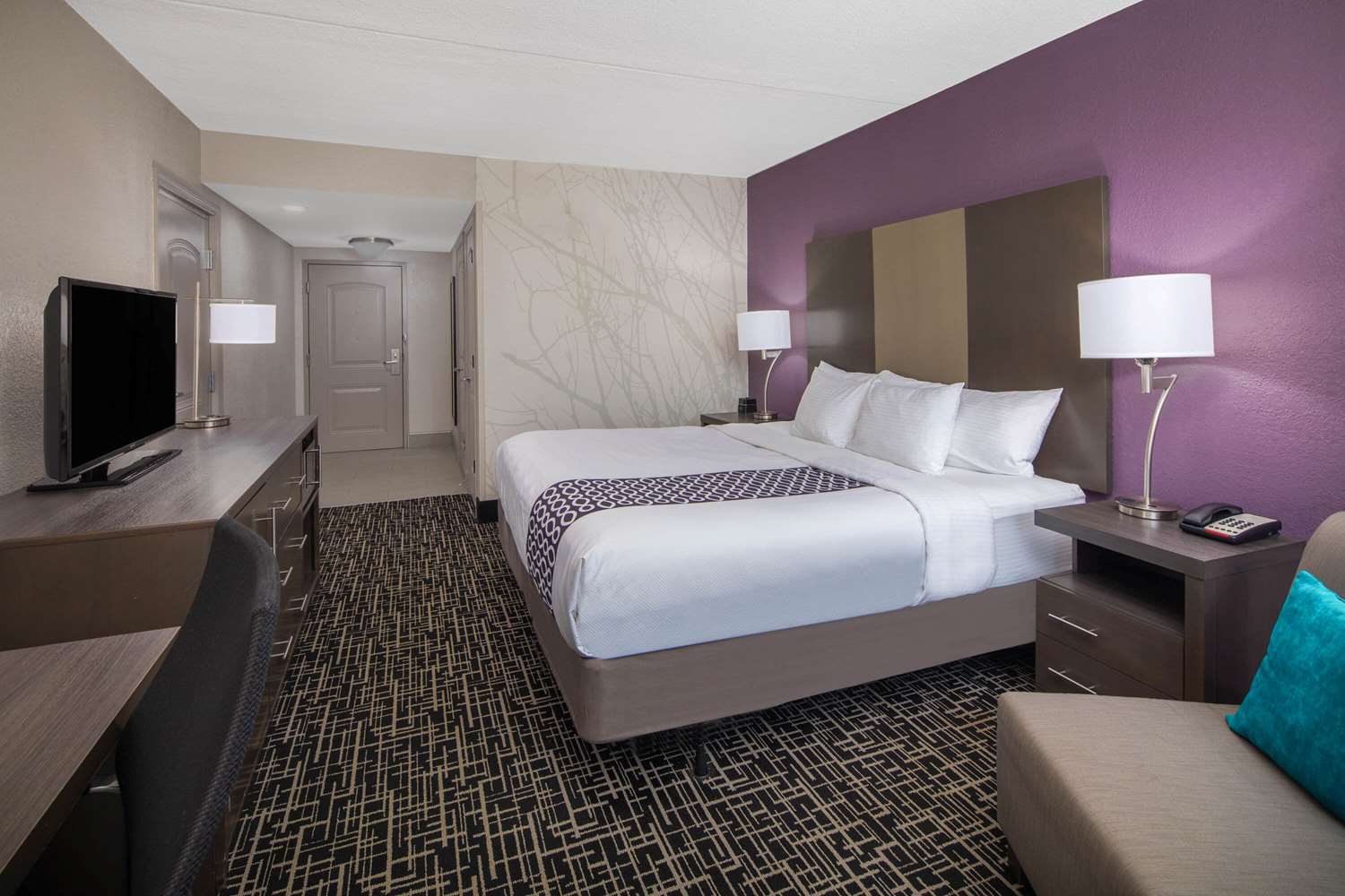 La Quinta Inn & Suites by Wyndham Chattanooga - East Ridge 11/24