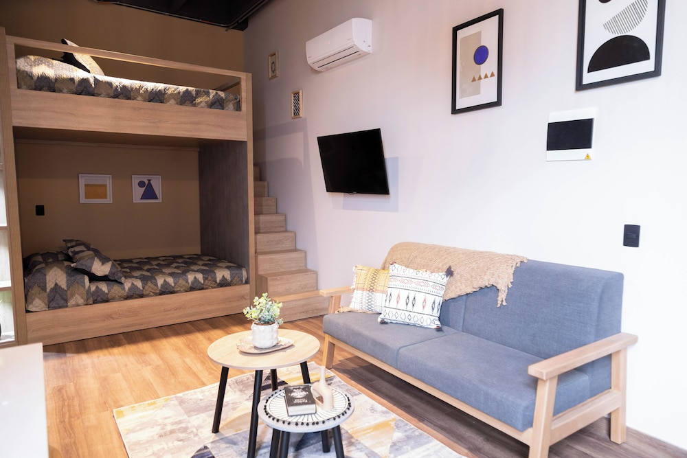 Royal Living Poblado 32/50
