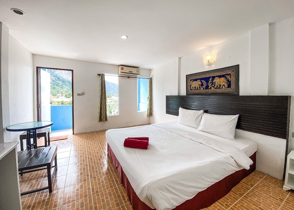 The Palace Ao Nang Resort 10/38