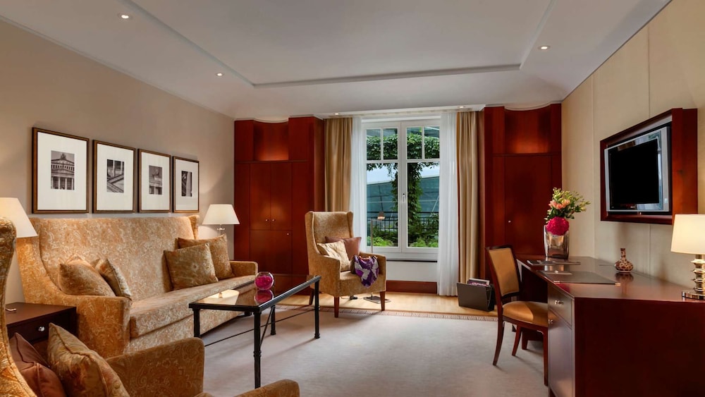 Hotel Adlon Kempinski Berlin 42/73