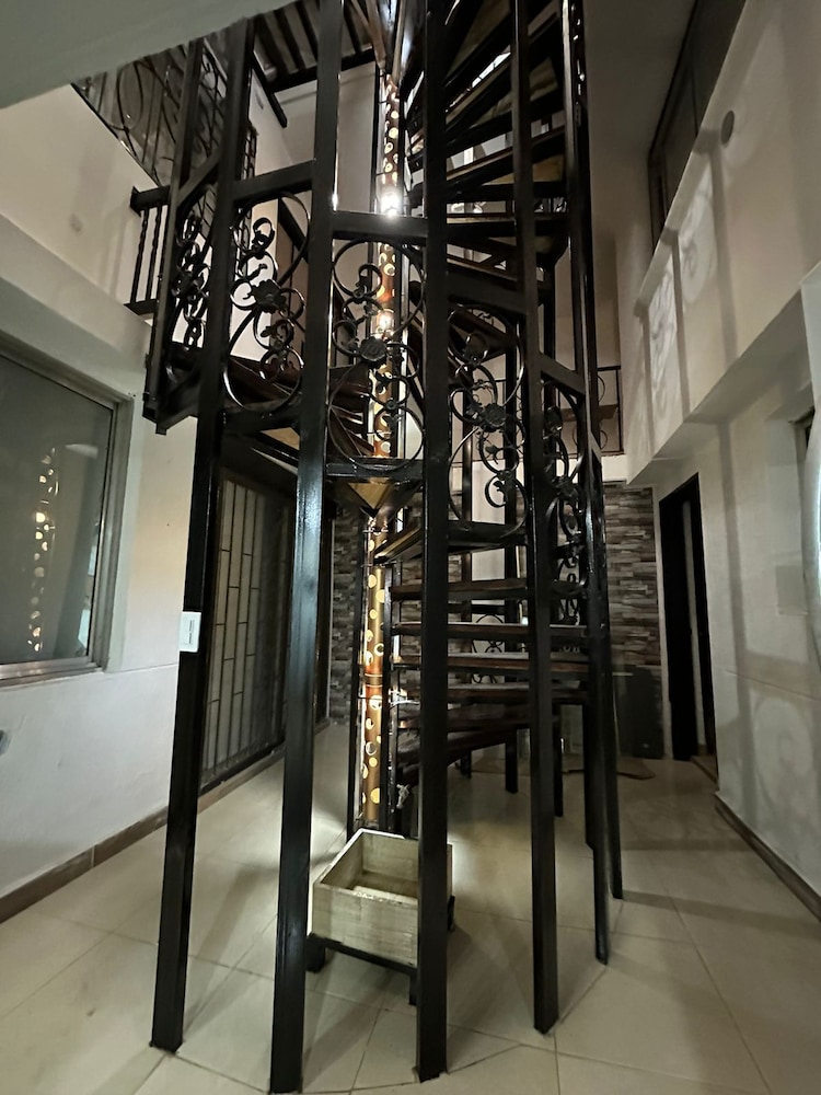 Hotel Lares 70 36/48