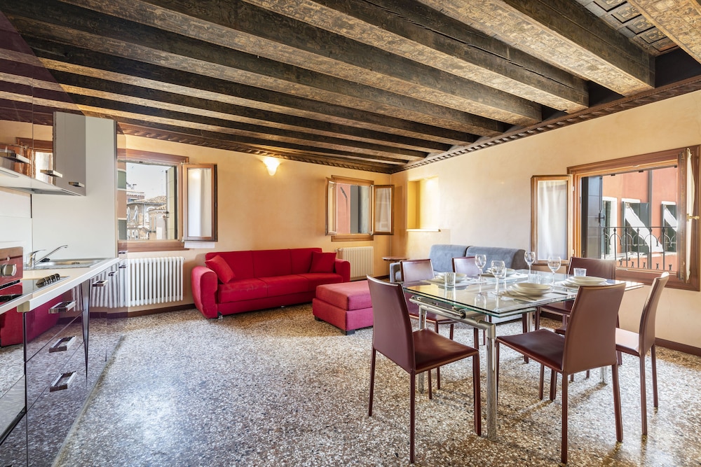 Doge Morosini Palace 22/50