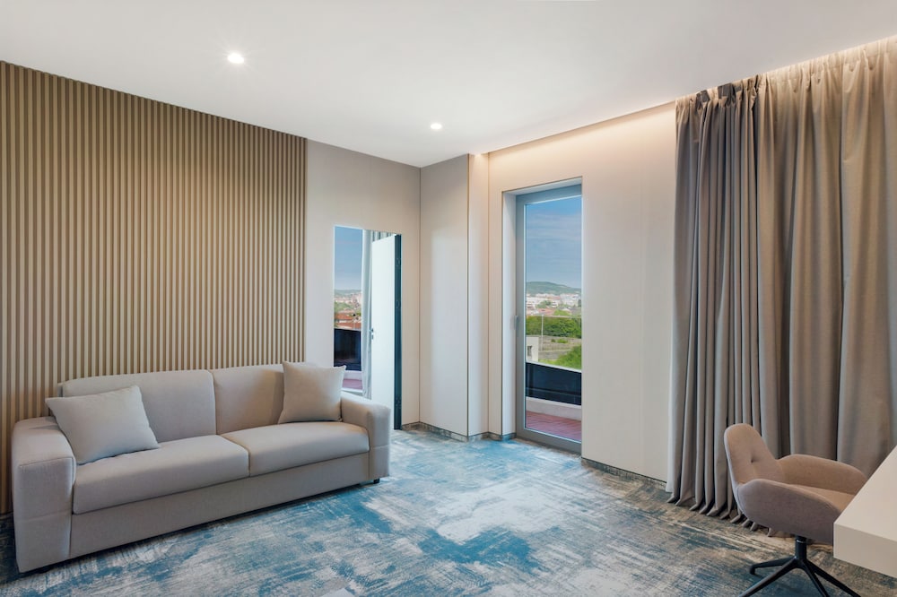 Mercure Oradea 26/42
