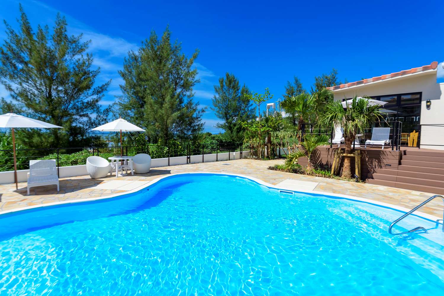 Best Western Okinawa Onna Beach 14/36