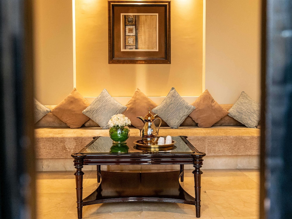 Raffles Al Areen Palace Bahrain 45/69