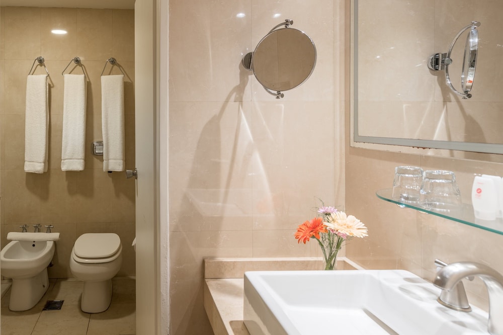 Exe Hotel Colon 68/76