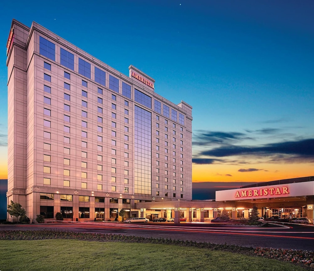 Ameristar Casino Hotel East Chicago 1/43