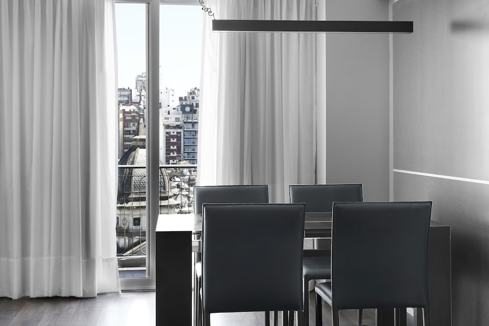 Reco by DOT Suites 88/92