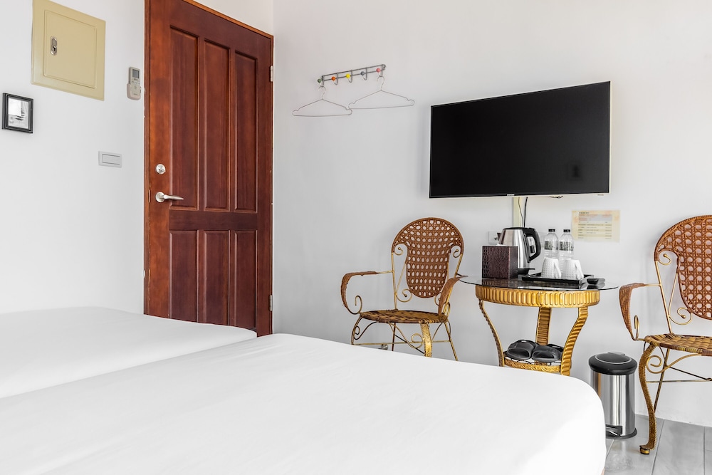 Simple Life B&B 22/67