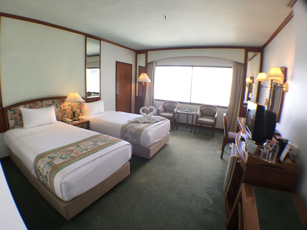 The Regency Hotel Hatyai 11/50