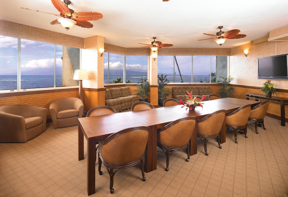 Royal Kahana Maui by OUTRIGGER 65/77