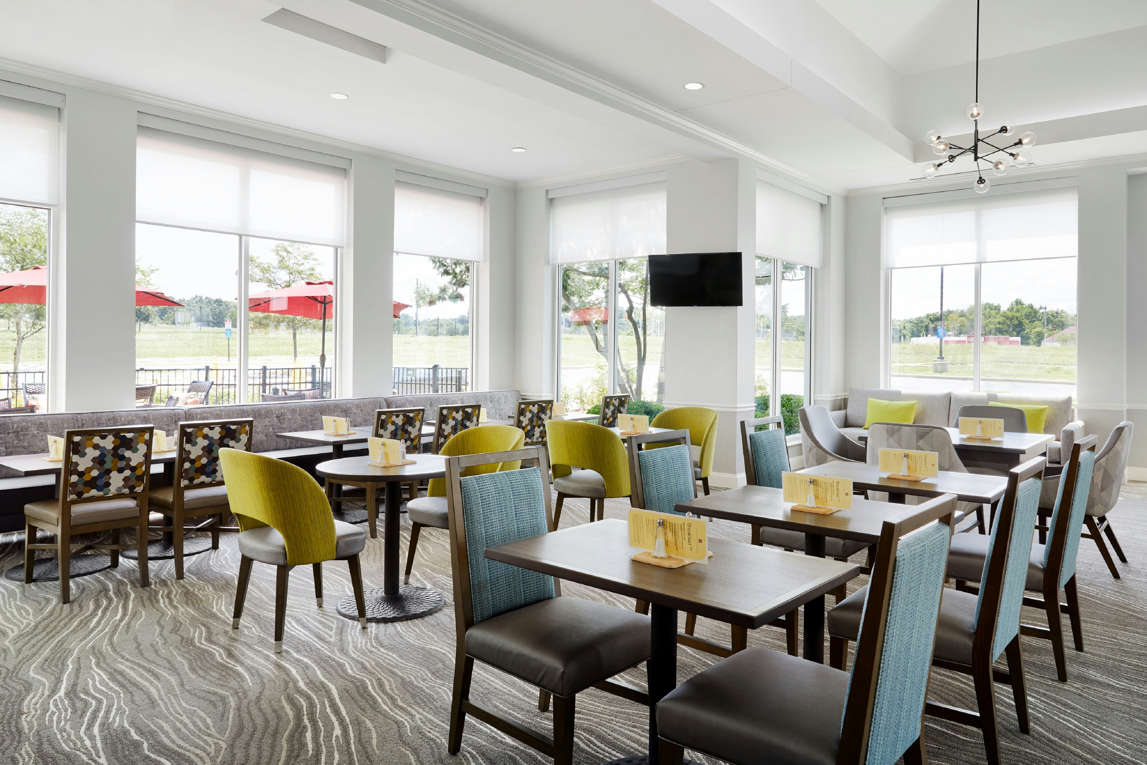 Hilton Garden Inn Cincinnati Northeast 28/44