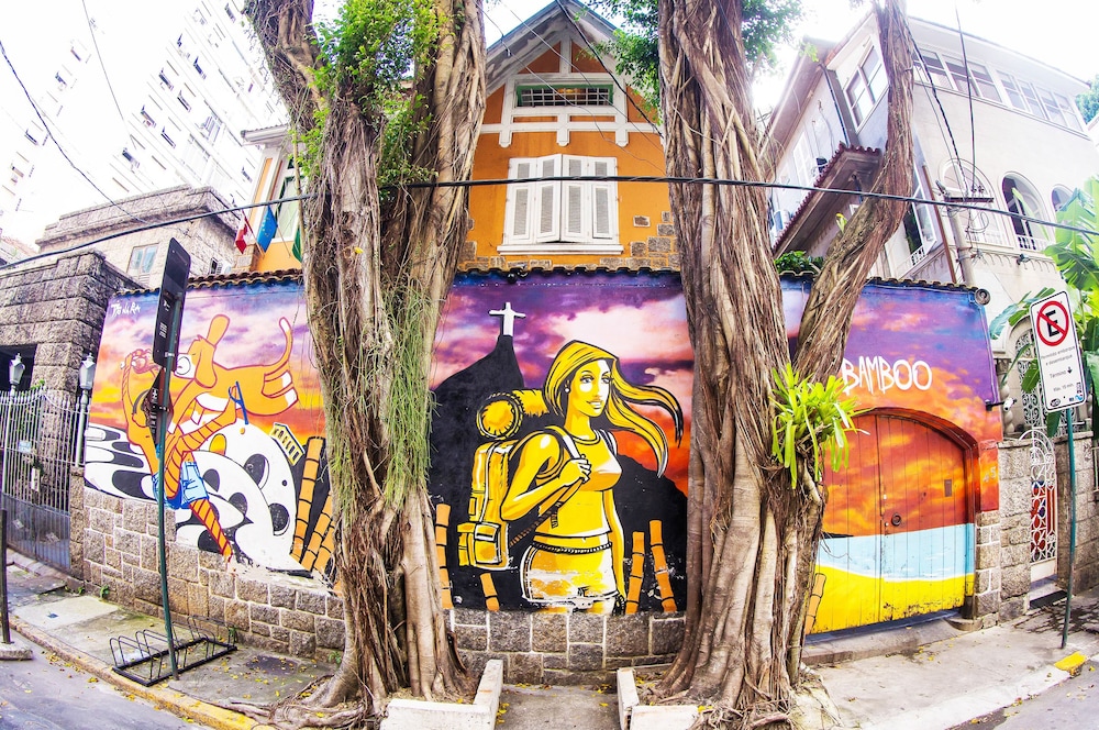 Bamboo Rio Hostel 2/50