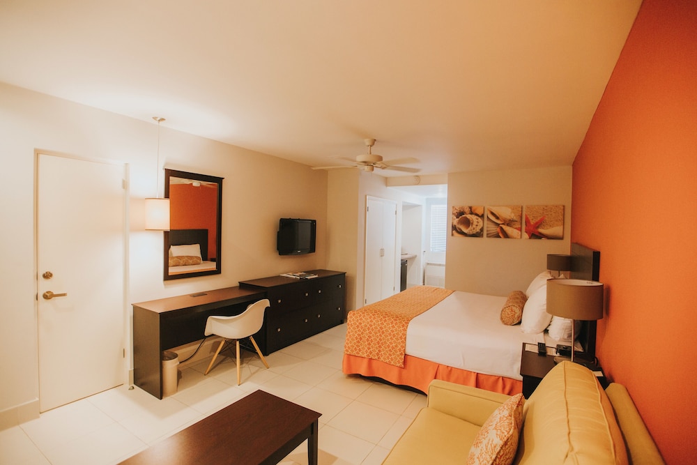 Voco Surfside Aruba by IHG 18/90
