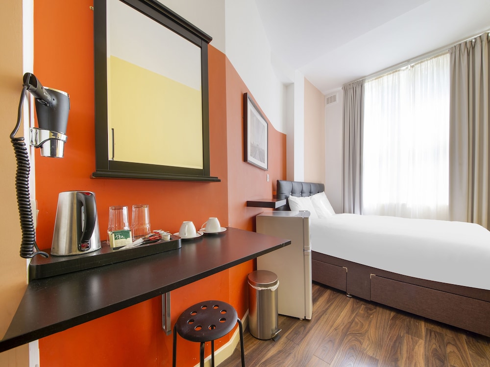 Grantly Hotel London Shepherd s Bush 50/50