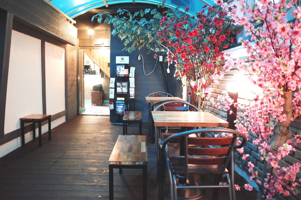 Must Stay (ex. Seoul Backpackers) 44/47