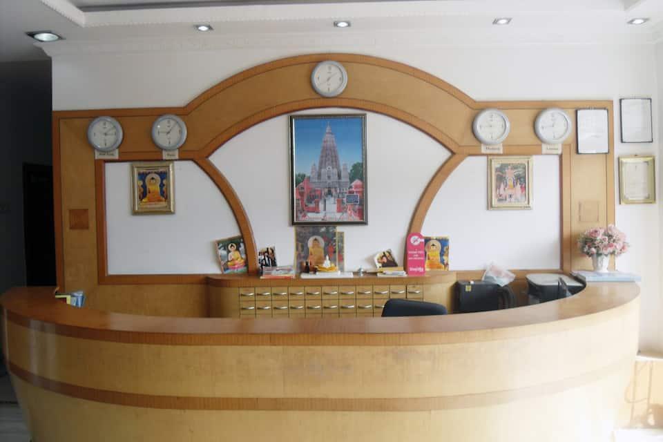 HOTEL KINGS CROWN MANDARMONI 14/37