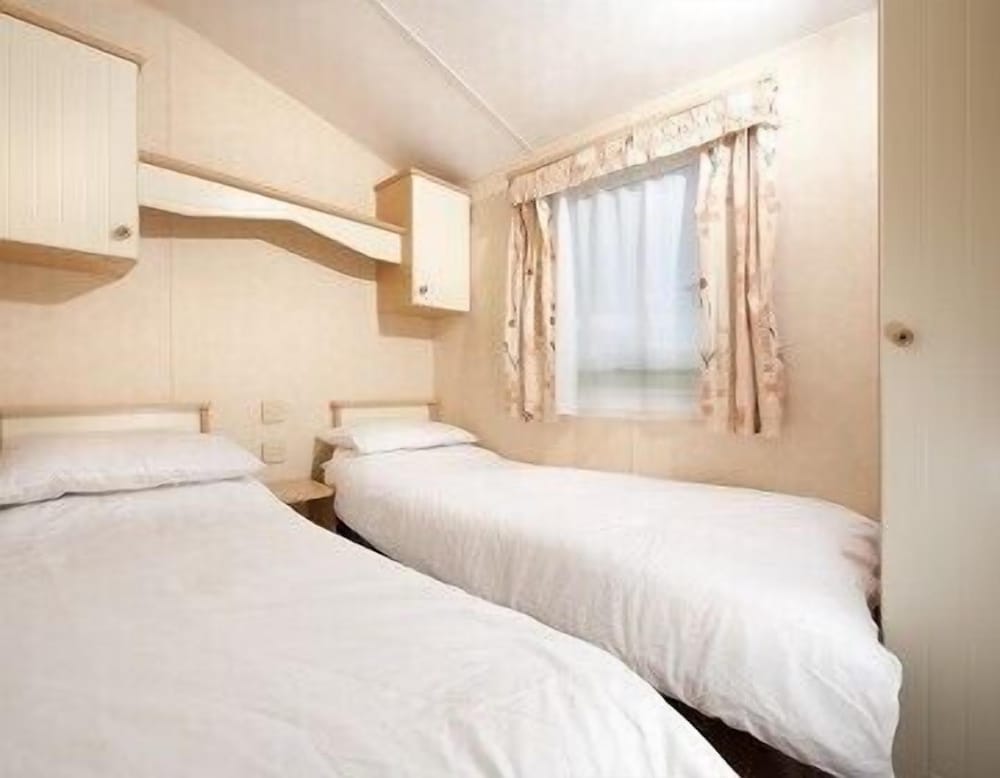 Killigarth Manor Holiday Park 1/26