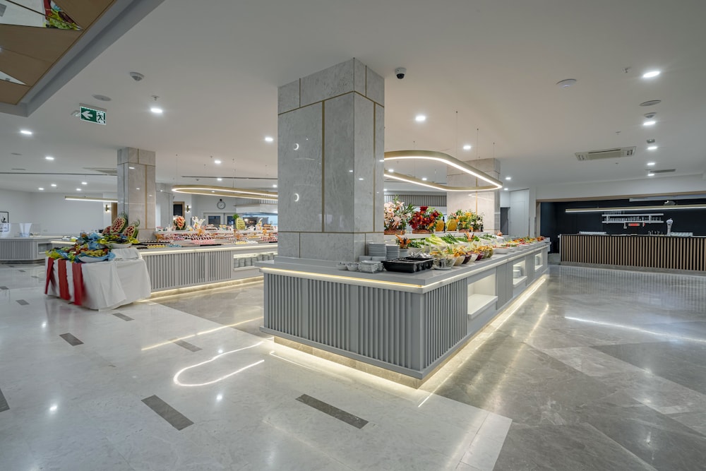 Hotel Iz Flower Side Beach 8/50