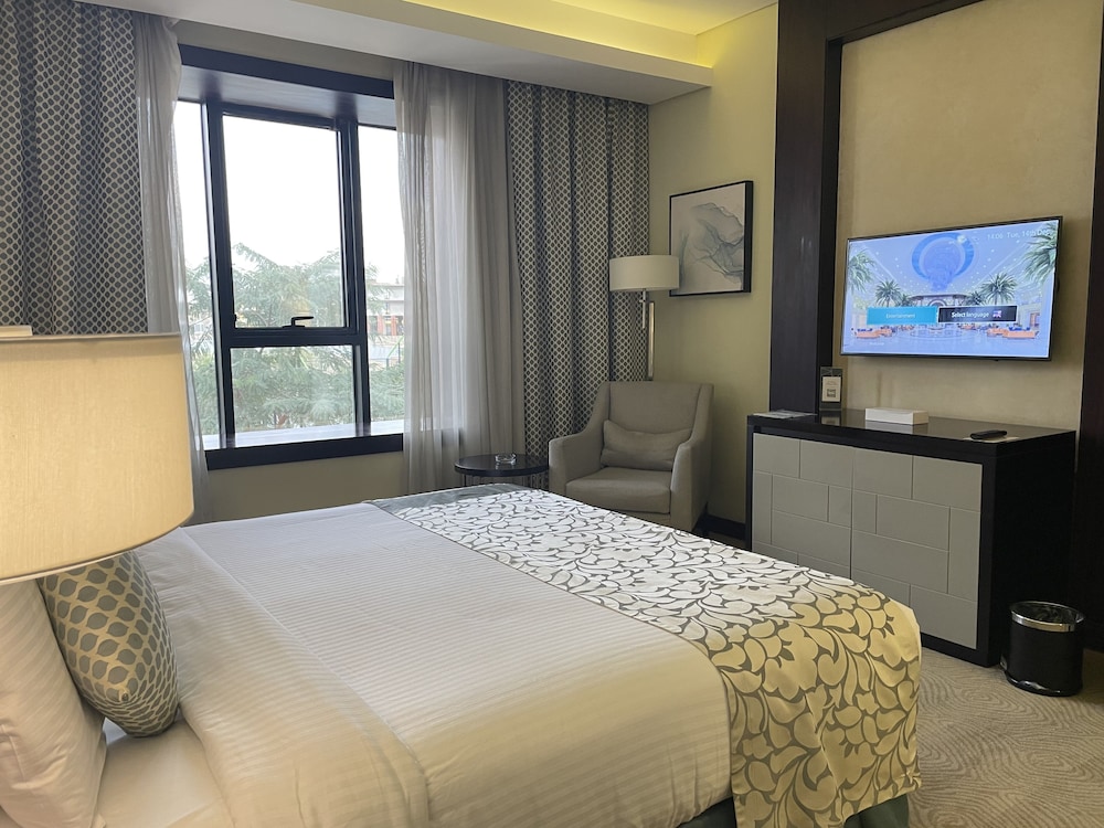 Triumph Luxury Hotel 18/64