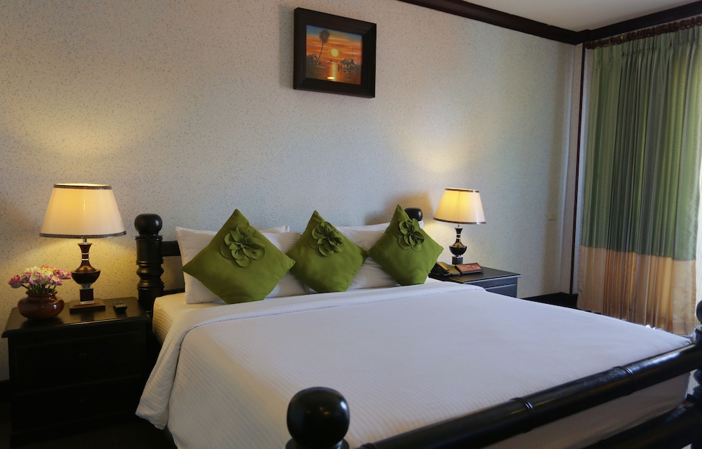 LUCKY ANGKOR HOTEL & SPA 11/50