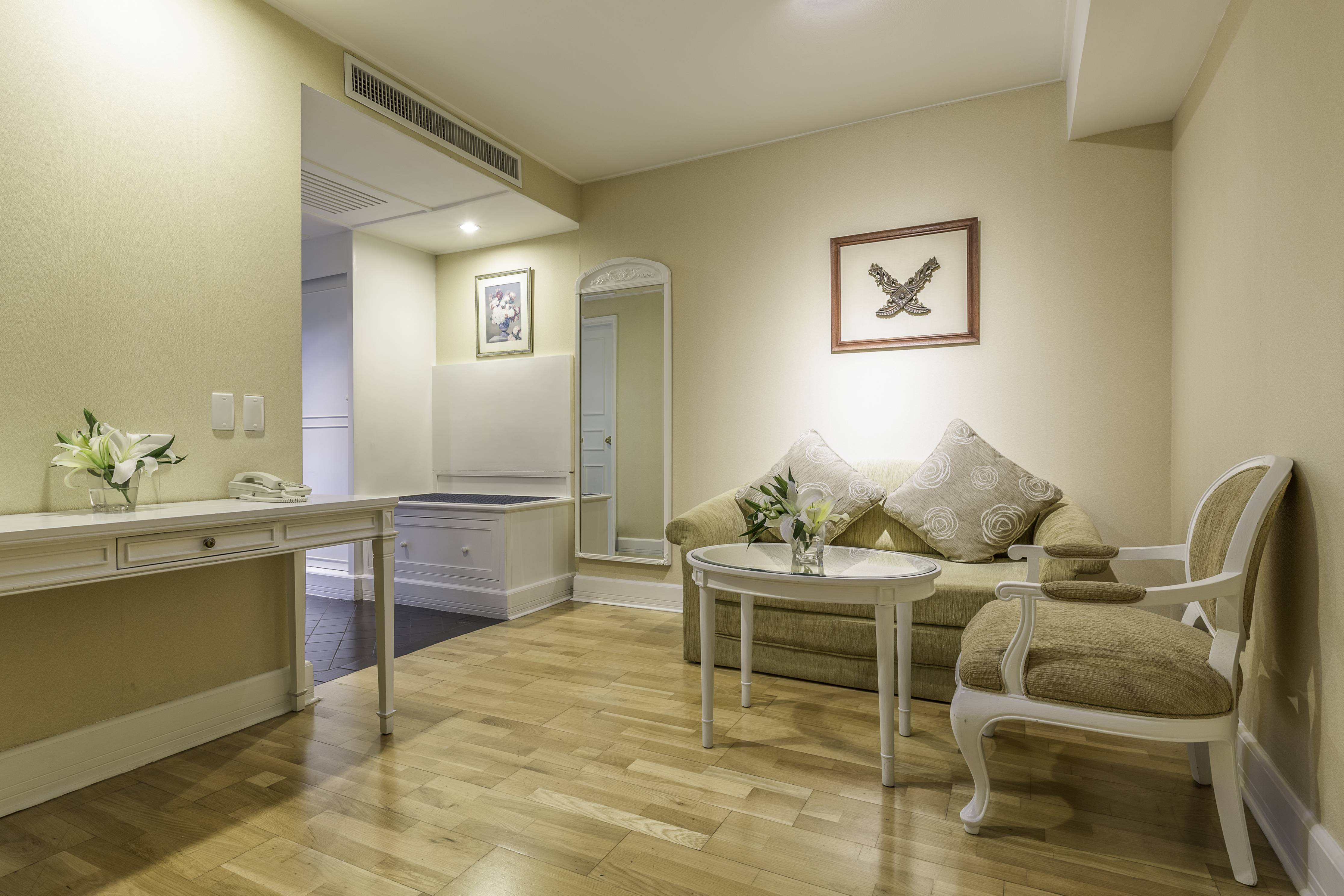 Grand Mercure Bangkok Windsor 32/47
