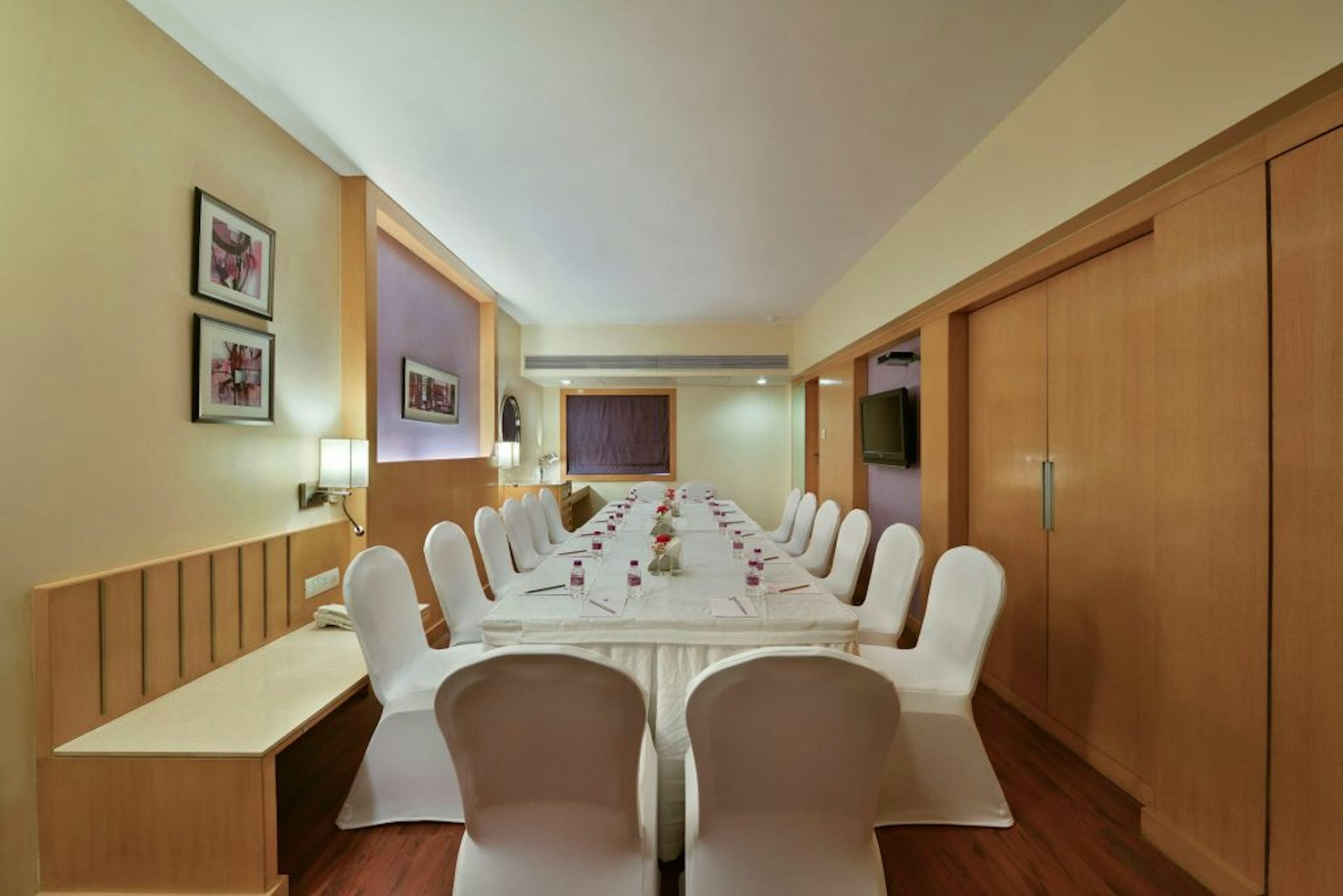 Hotel Heritage 42/54