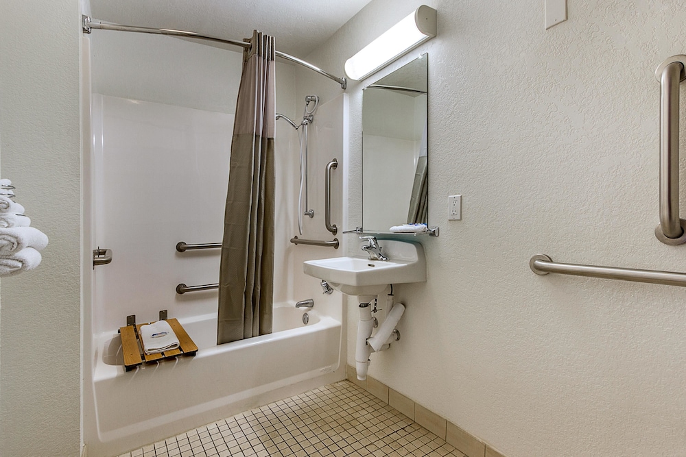 Motel6 Phoenix, AZ - North Bell Road 28/46