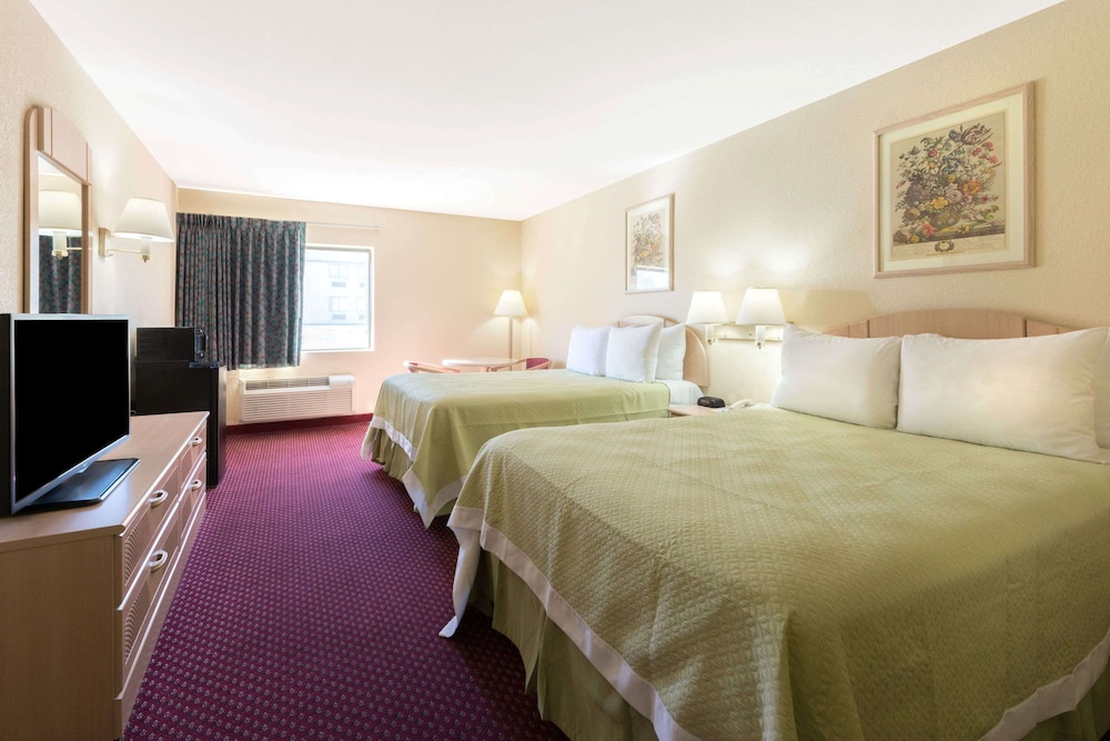 Days Inn by Wyndham Mount Vernon 18/50