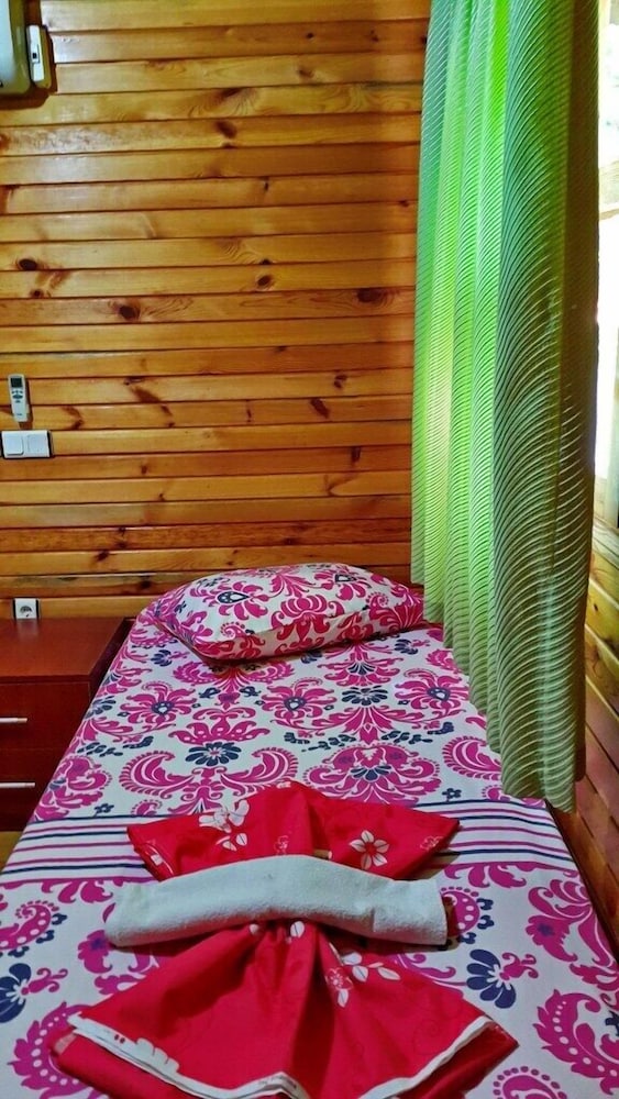 Olympos Tatilya Pansiyon 24/41