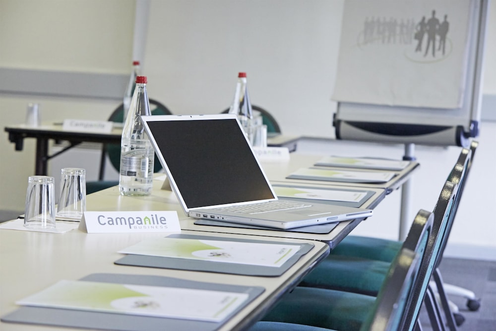Campanile Lille Est Villeneuve d'Ascq 35/50