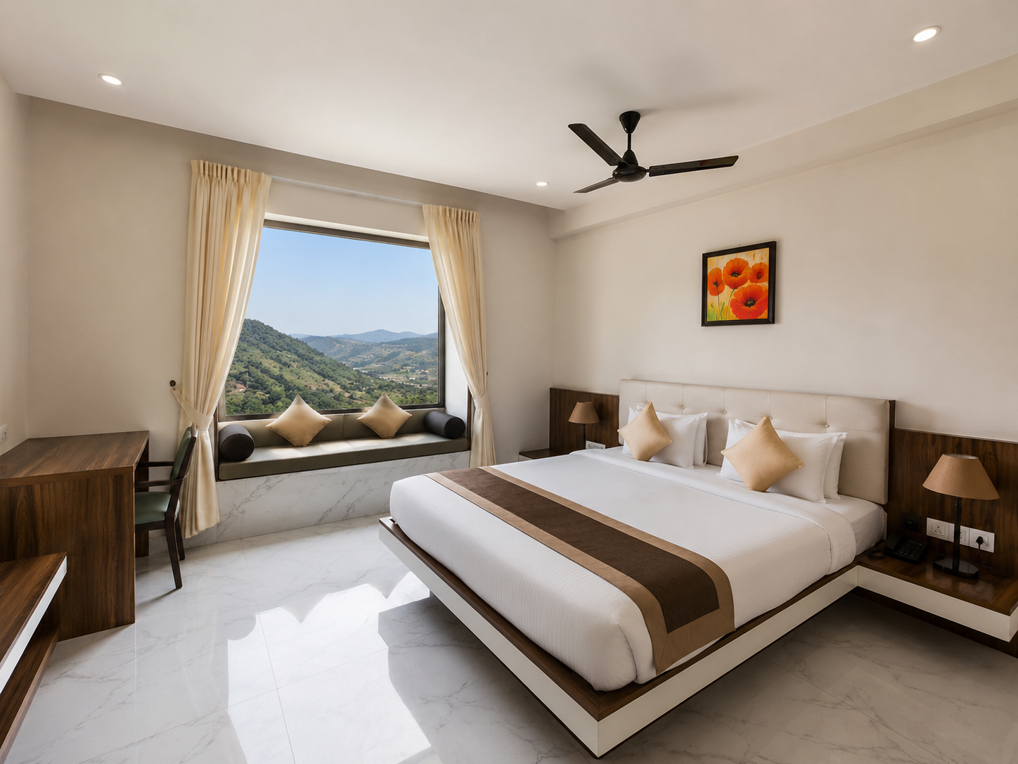 Deluxe, Double Bed, Valley View