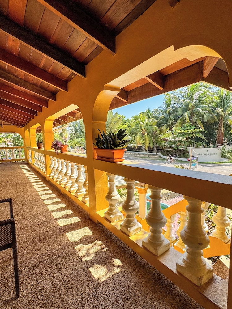 Caribbean Shores Bed & Breakfast 19/50