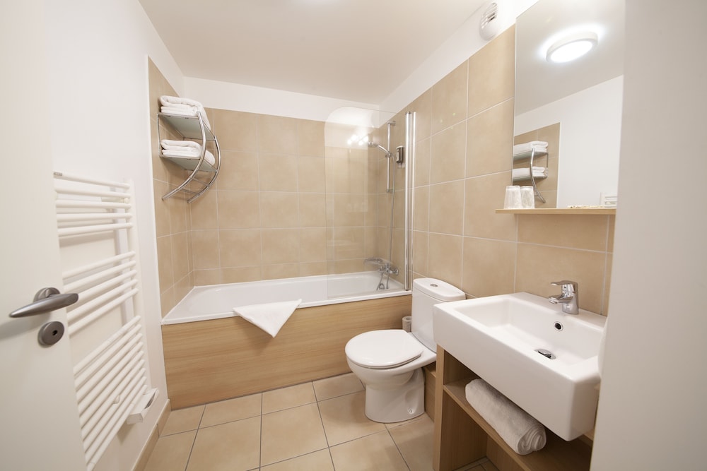 Apparthotel Privilodges Carre de Jaude Clermont Ferrand 56/60