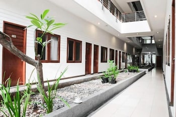 N Hotel 15/44